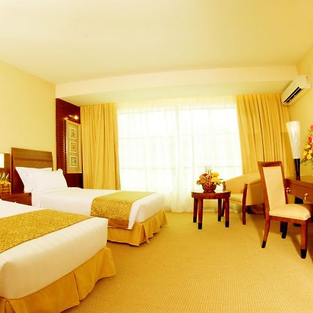 Celyn Hotel City Mall Kota Kinabalu Zewnętrze zdjęcie